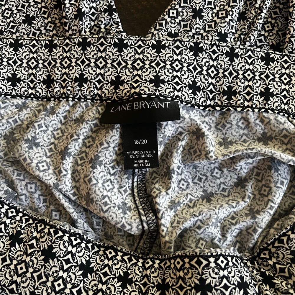 Lane Bryant Black and White Printed Pants - Picture 7 of 7